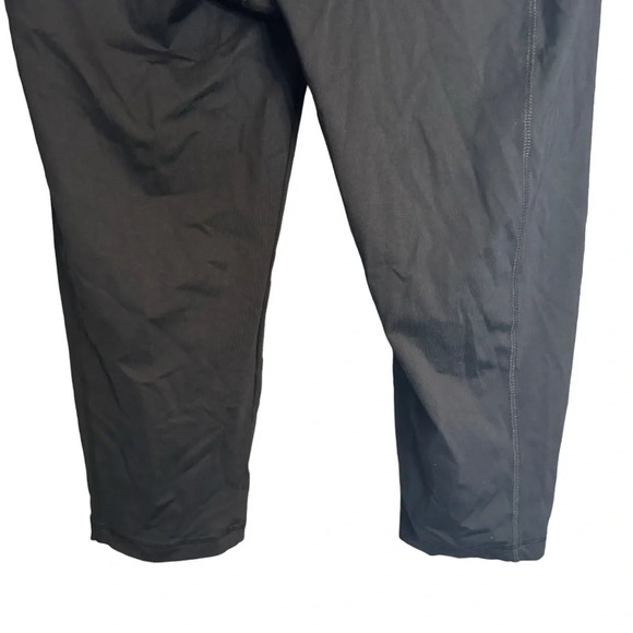 Like New Forever 21 Atheltic Workout  Stretchy Capri Pants Black Pink Band Sz L - Picture 6 of 10